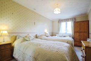 Bedroom- click for photo gallery